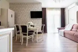 Арт Лайт Сити апартамент Монро, Адлер