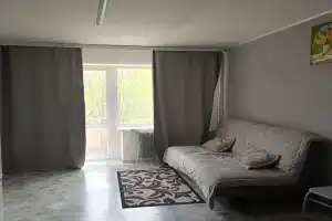 Уютная квартира, Реж