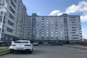 Уютная квартира в тихом районе Запсковья! Удобное расположение!
