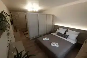 Просторная уютная квартира с открытым балконом в одном из лучших районов