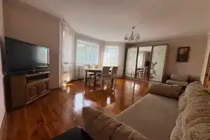 Трехкомнатная квартир на Ленинской