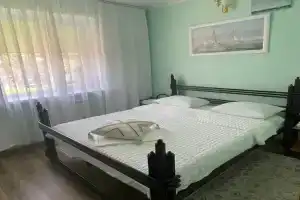Квартира (апартаменты) на пляже, 30 м до моря, Ейск