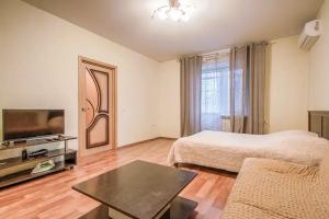 Квартиры посуточно на Фридриха Энгельса 24Б, Воронеж