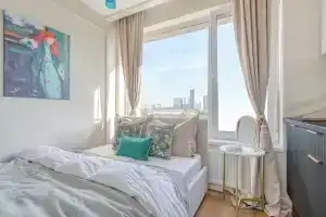Новaя cтудия рядом c НМИЦ Колопpоктoлогии имени Pыжиx, Москва