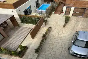 Коттедж с видом на крепость