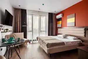 Студия, Москва