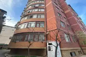 УЮТНАЯ ДВУШКА У МОРЯ! г. Дербент, Приморская 42, вблизи набережной ., Дербент
