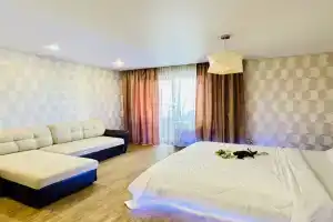Уютная квартира рядом с метро, Екатеринбург