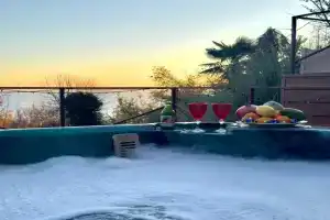 Дом с видом на море, Кудепста