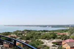 Уютная квартира в районе Приморского парка