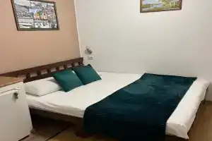 Уютная комната с видом на озеро Абрау, Абрау-Дюрсо