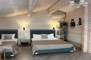 Апартаменты с видом на море Комната 35 кв.м, кухня-веранда 18 кв.м., Кучугуры