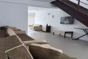 Уютный дом, Заозёрное