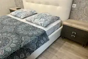 Квартира с видом на город, Владимир