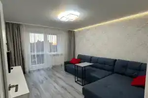 Уютная квартира с современным ремонтом в новом доме