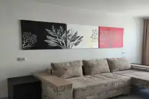 Уютная, комфортная квартира рядом с метро Пионерская, Санкт-Петербург