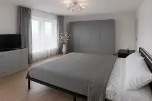 Новая квартира рядом с метро 50 кВ.м., Москва
