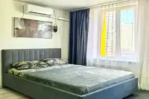 Студия, Московский