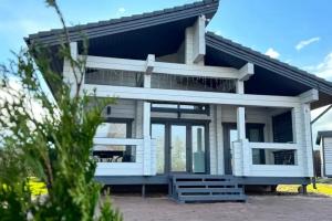 Дом с 2 спальнями, камином и баней