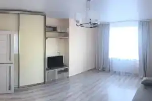 Большая квартира в тихом месте