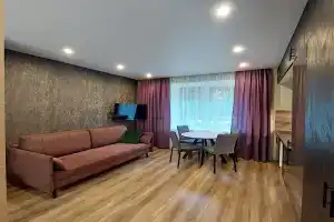 Апартаменты Луна в районе Амалиенау