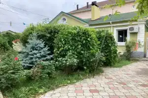 Уютный дом для отдыха на Краснофлотской 4, Евпатория