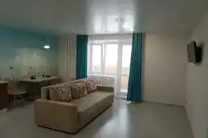 Двухкомнатная квартира на берегу реки