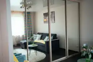 Уютная квартира с видом на лесной массив и парковочной зоной, Петрозаводск