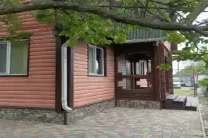 Уютный жилой дом в частном секторе в центре