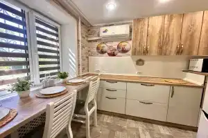 Просторная уютная трёхкомнатная квартира, Волгодонск