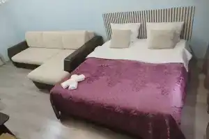 Уютная квартирка, Владимир