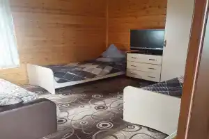 Домик на Ольхоне, Харанцы