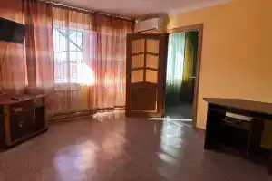 2-комнатная квартира в районе Арматурного