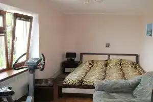 Квартиры посуточно на Алупкинское шоссе 28, Гаспра