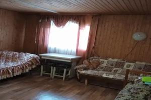 Комната, Осташков