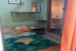 Номер близко к набережной, Гурзуф