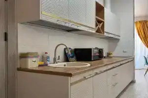 Студия с видом на море