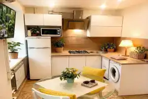 Студия, Дивноморское