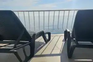 Квартира с видом на море, Малореченское