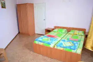Четырёхместный номер улучшенный, Севастополь