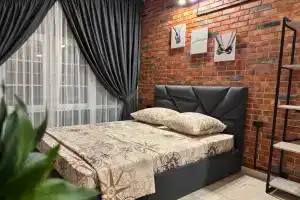 Коттедж азов лофт с видом на море, Голубицкая