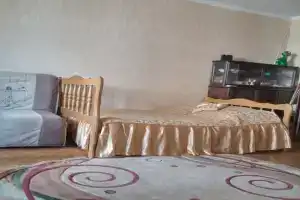 Ухоженная 1 ком. студия, рядом метро Святошин