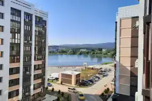 Лебединая Верность на Озере 1, Горячий Ключ