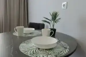 Графитовый Урал, Екатеринбург