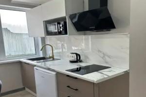 Квартиры посуточно на Первомайский-3 микрорайон 11, Салехард