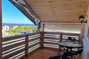 Апартамент-студия с балконом и видом на море