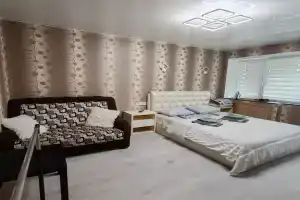 2-х комнатная квартира возле ледового и стоматологии