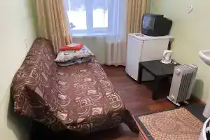Комната со своим санузлом в апартаментах