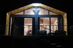 Дом «5» Зона Курорта, Озёрное