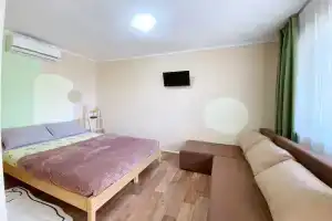 Бунгало с террасой 5, Оленевка
